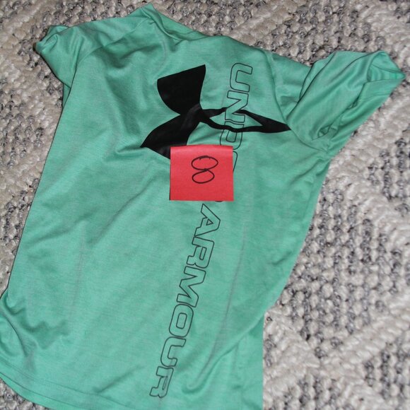 Other - Boys Under Armour Green Short Sleeve Shirt Large